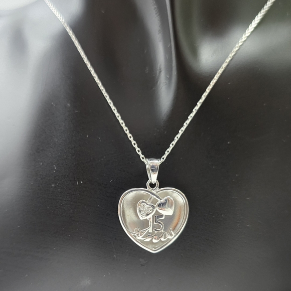 ♥️ 15 ANOS STERLING SILVET NECKLACE - Picture 3 of 4